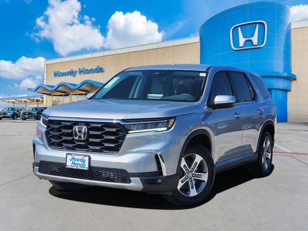 new 2025 Honda Pilot car, priced at $44,995