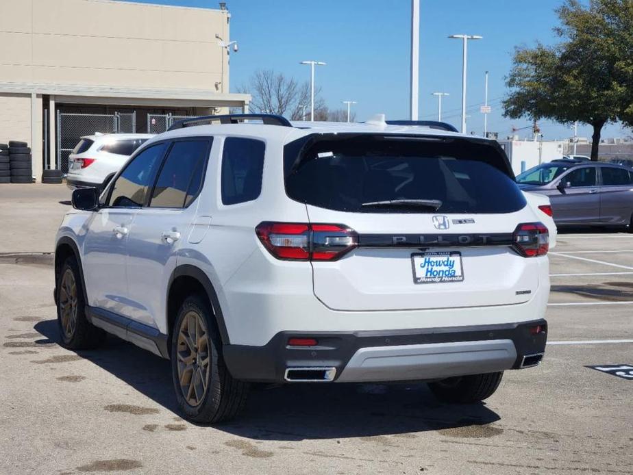 new 2024 Honda Pilot car, priced at $51,735