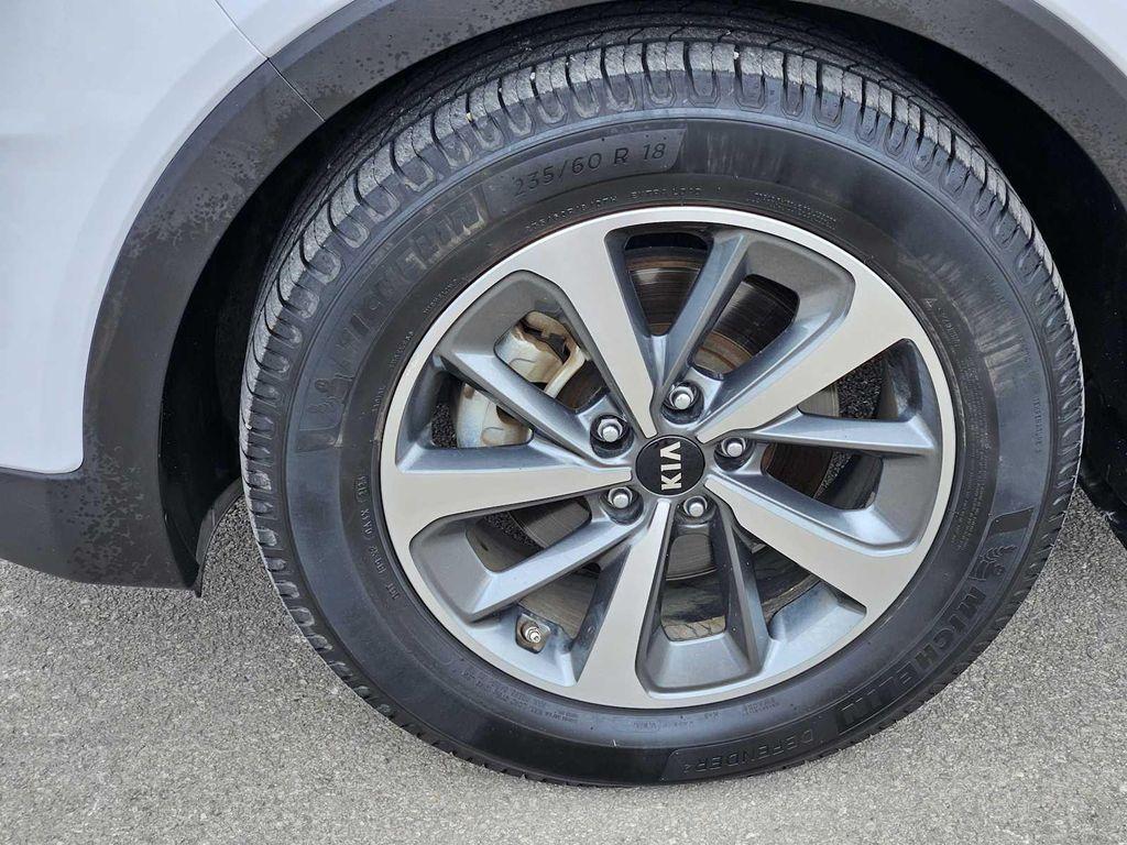 used 2019 Kia Sorento car, priced at $12,575