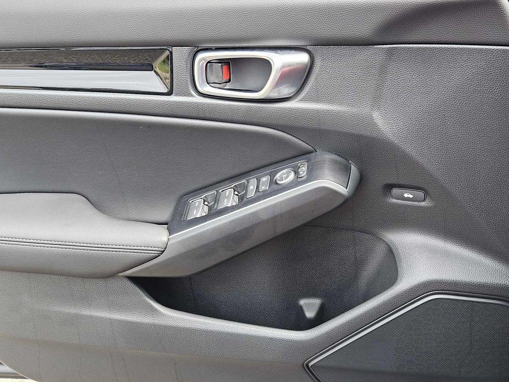 new 2026 Honda Civic Hybrid car, priced at $33,900