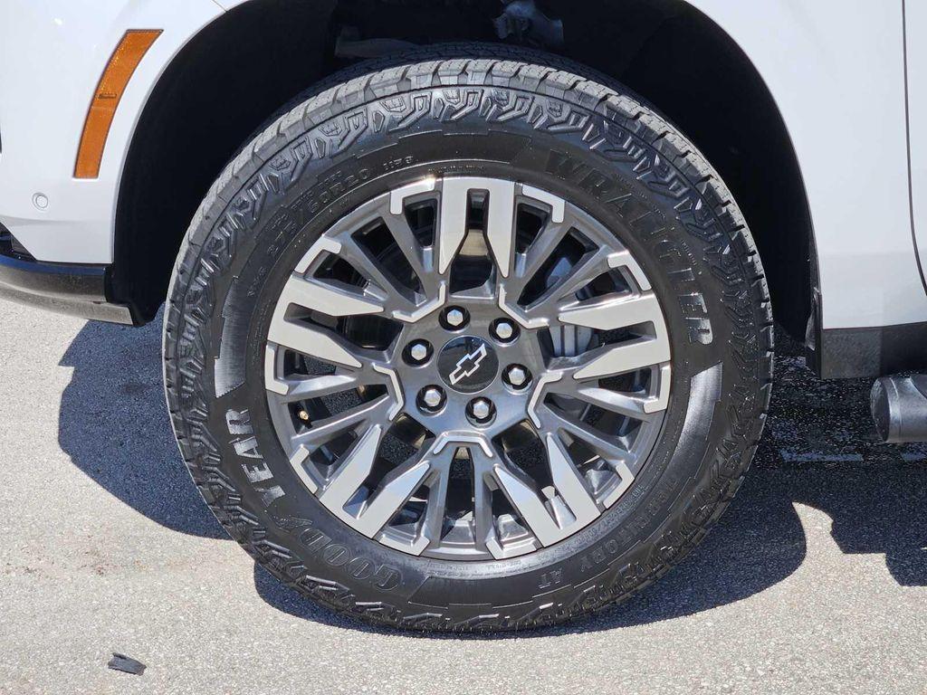 used 2025 Chevrolet Tahoe car, priced at $68,132