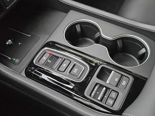 new 2025 Honda Pilot car, priced at $51,700