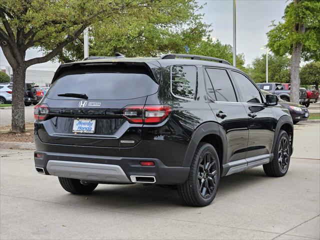 new 2025 Honda Pilot car, priced at $51,700