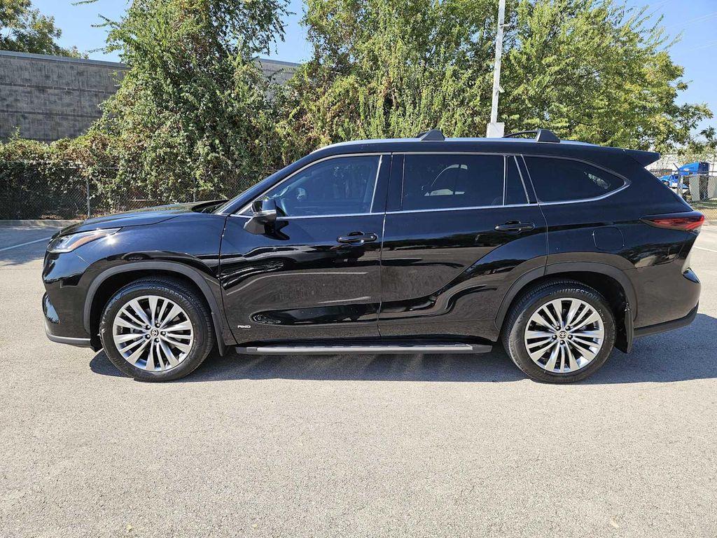 used 2024 Toyota Highlander Hybrid car, priced at $53,174