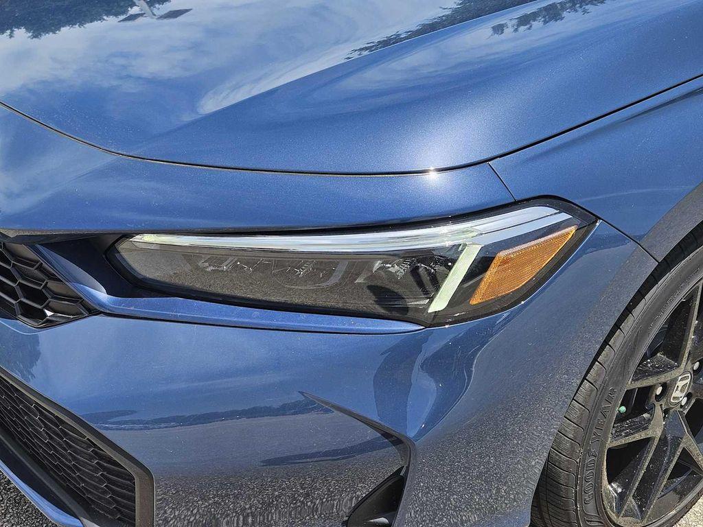 new 2026 Honda Civic Hybrid car, priced at $30,900
