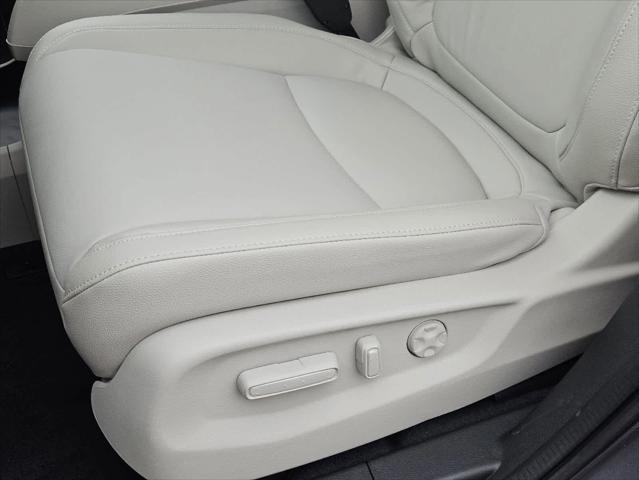 new 2025 Honda Odyssey car, priced at $43,670