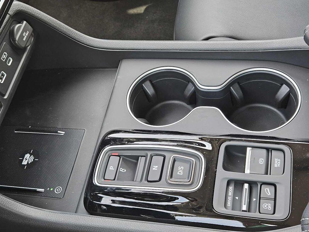 new 2025 Honda Pilot car, priced at $52,280