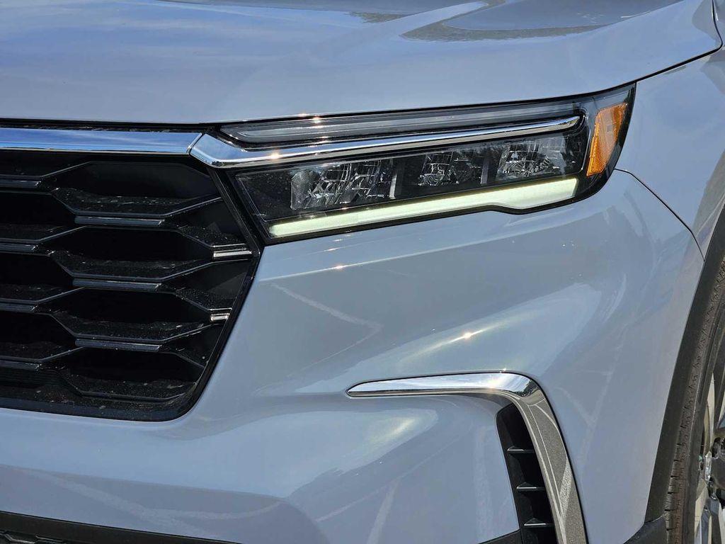 new 2025 Honda Pilot car, priced at $52,280