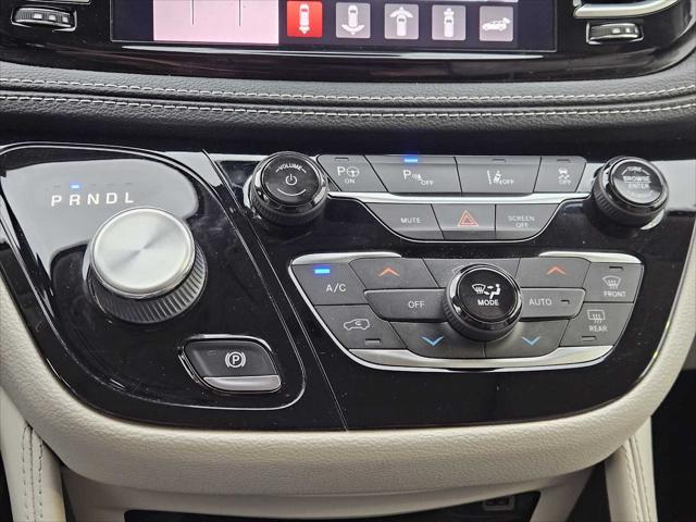 used 2021 Chrysler Pacifica Hybrid car, priced at $22,999