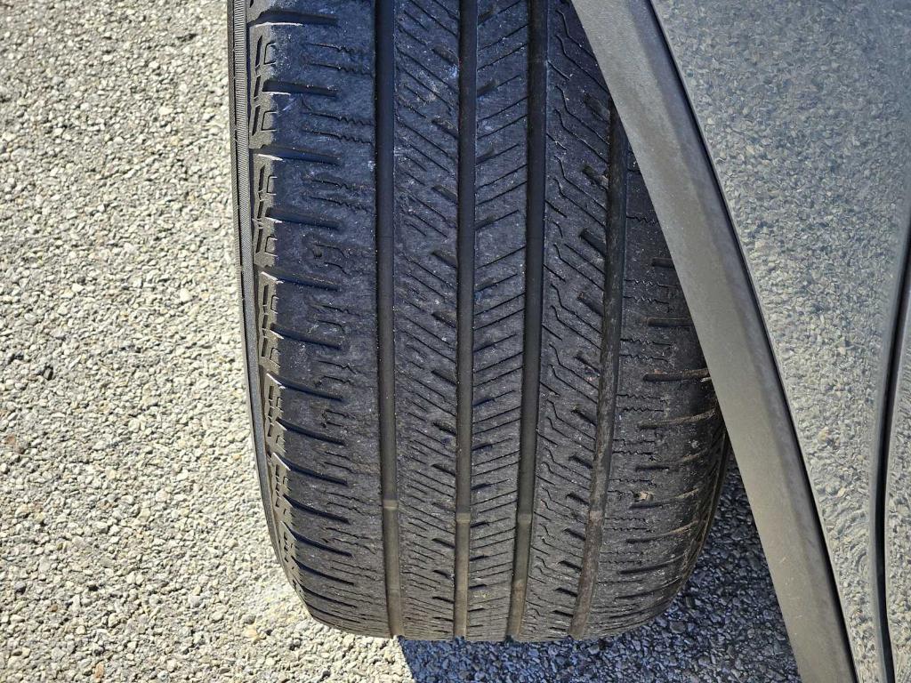 used 2018 Honda Pilot car, priced at $18,346