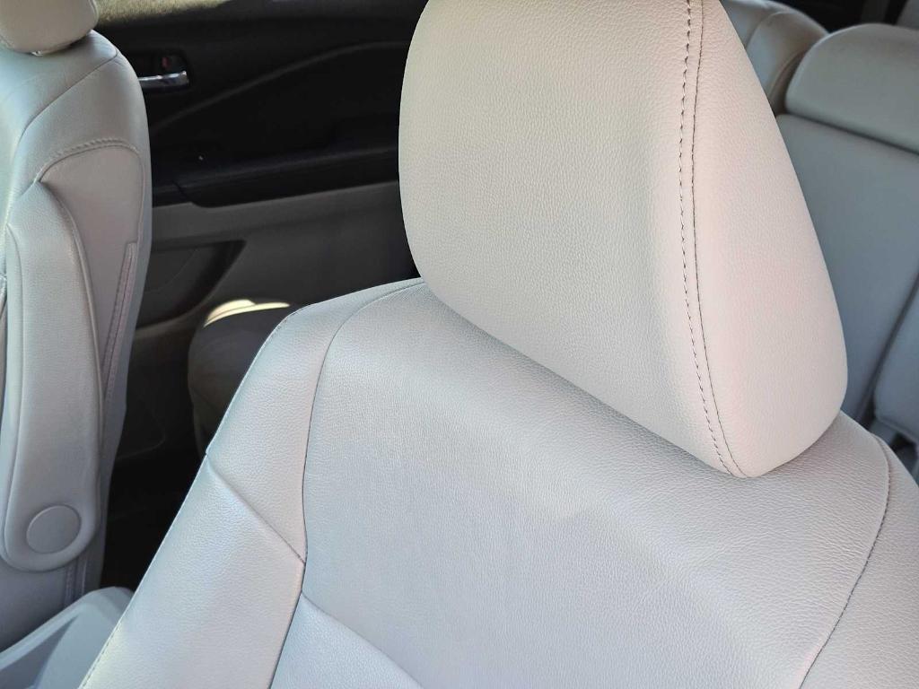 used 2018 Honda Pilot car, priced at $18,346