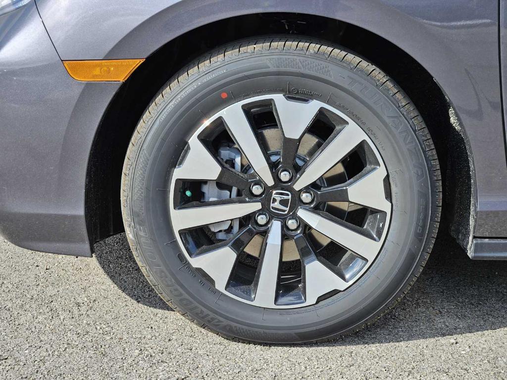 new 2025 Honda Odyssey car, priced at $45,055