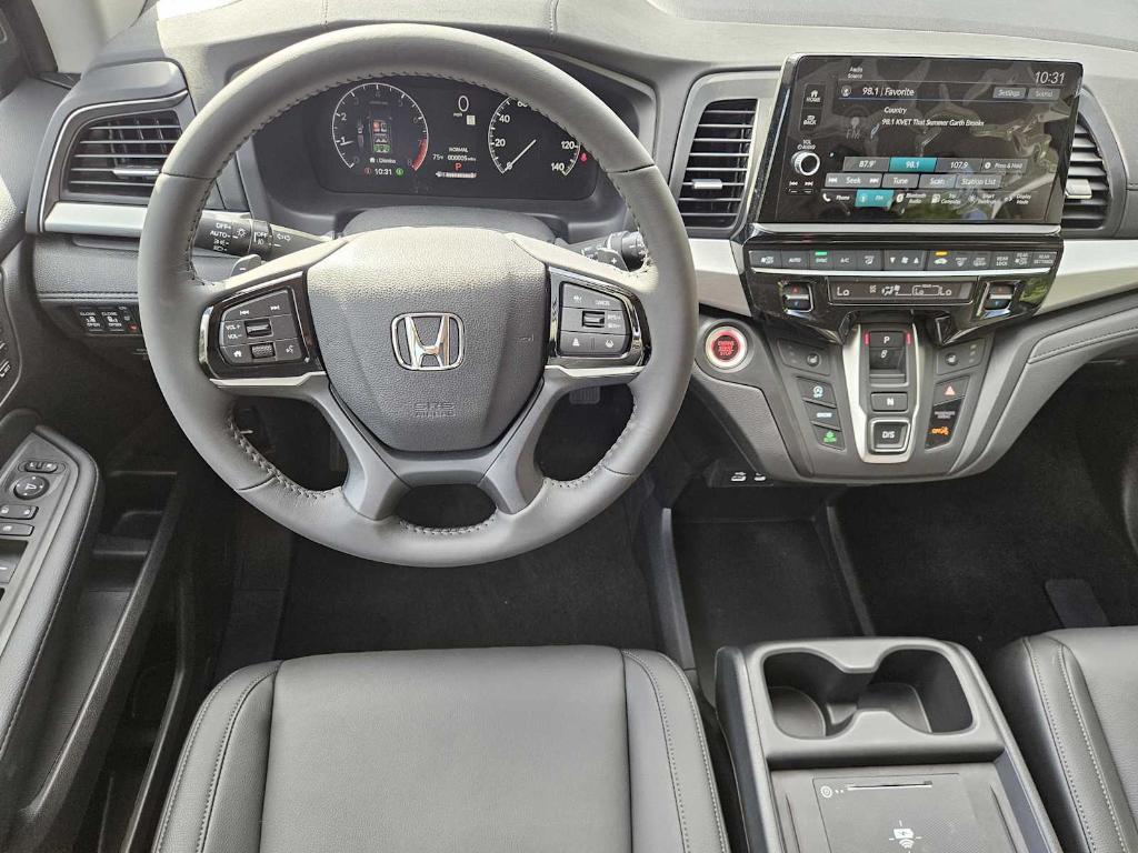 new 2025 Honda Odyssey car, priced at $45,055