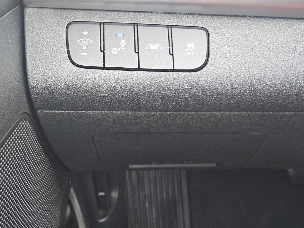 used 2020 Hyundai Elantra car, priced at $15,634