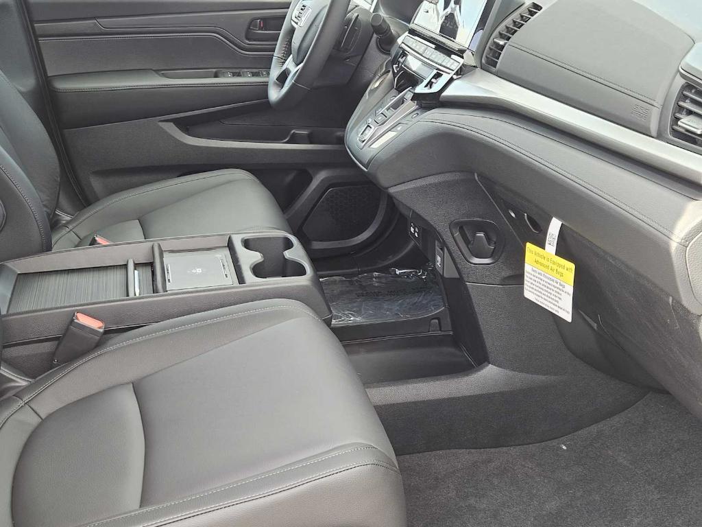 new 2025 Honda Odyssey car, priced at $44,125