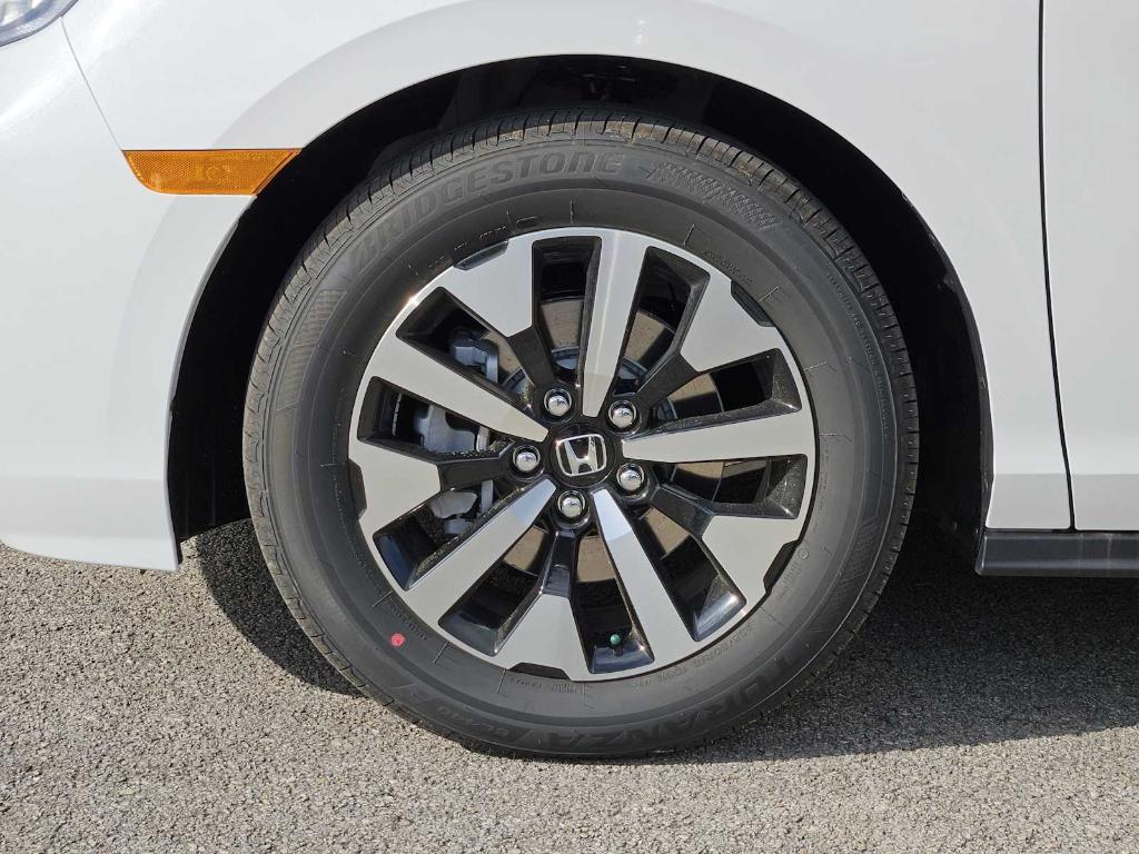new 2025 Honda Odyssey car, priced at $44,125