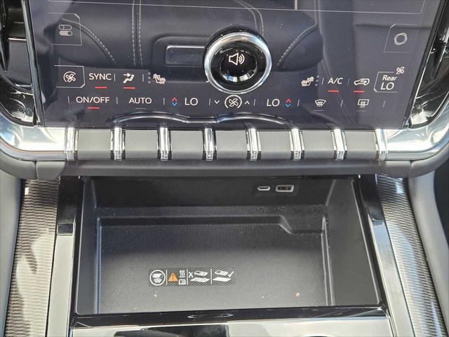 used 2025 GMC Yukon car, priced at $69,065