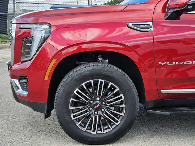 used 2025 GMC Yukon car, priced at $69,065