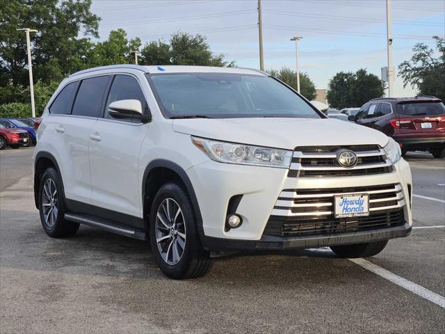 used 2019 Toyota Highlander car, priced at $24,067