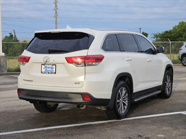 used 2019 Toyota Highlander car, priced at $24,067