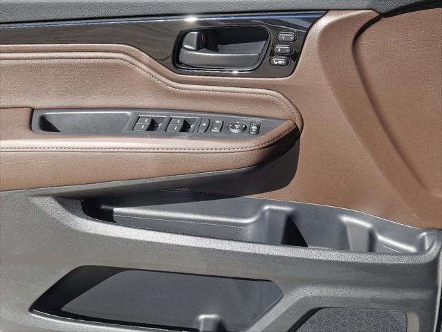 new 2025 Honda Odyssey car, priced at $48,815