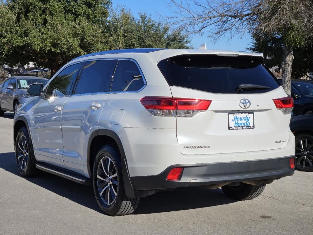 used 2017 Toyota Highlander car, priced at $19,234