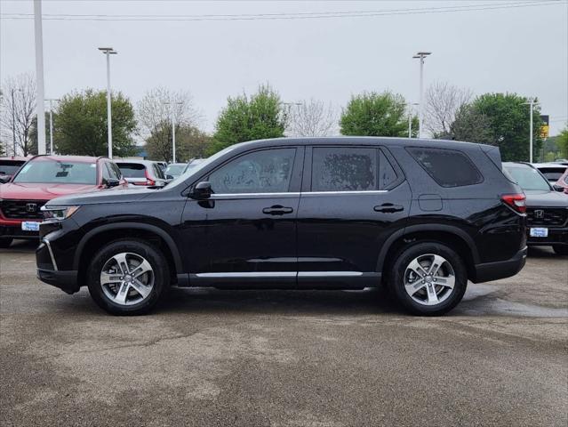 new 2025 Honda Pilot car, priced at $44,950