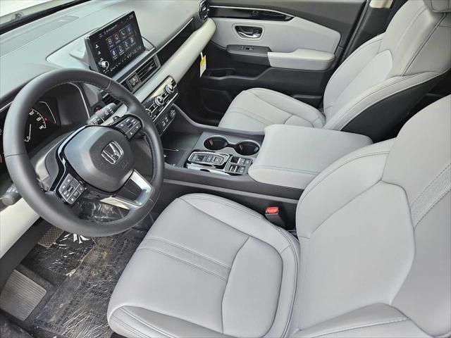 new 2025 Honda Pilot car, priced at $53,225