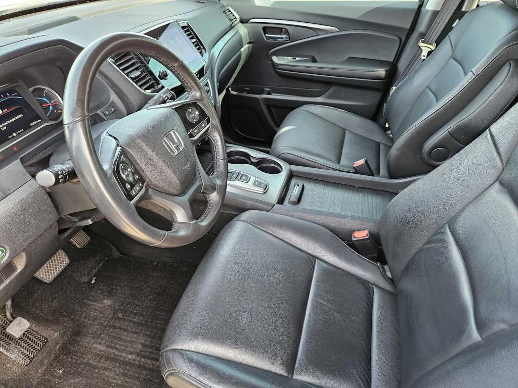 used 2022 Honda Pilot car, priced at $27,664