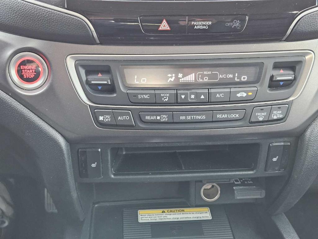 used 2022 Honda Pilot car, priced at $27,664