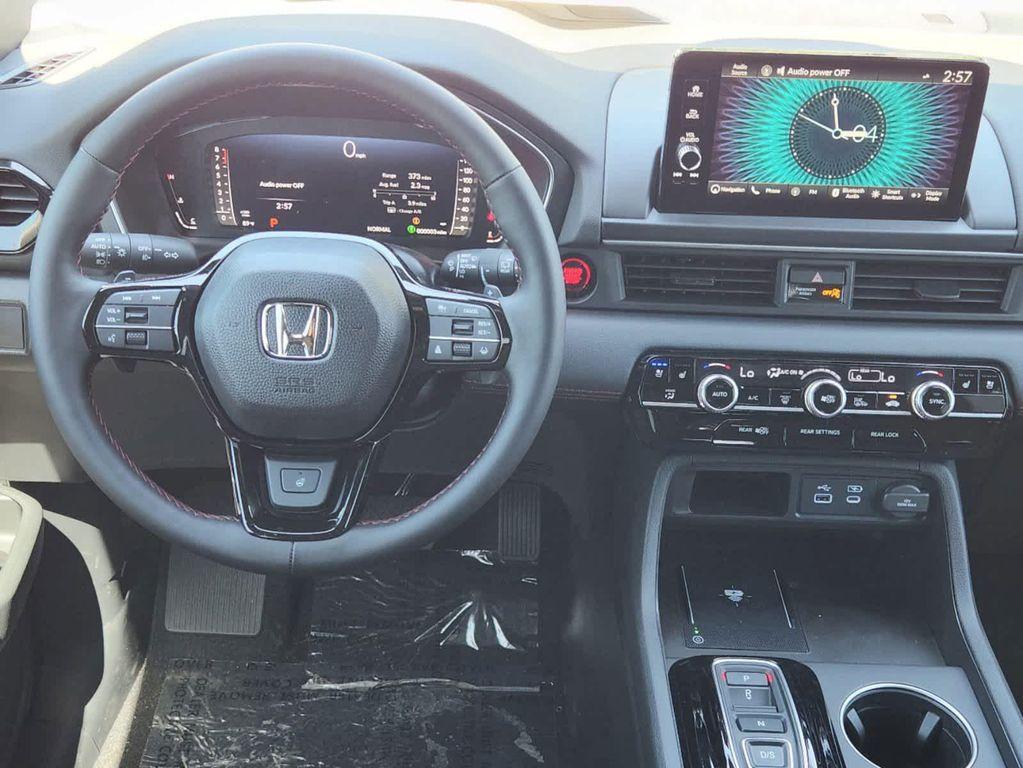 new 2025 Honda Pilot car, priced at $56,530