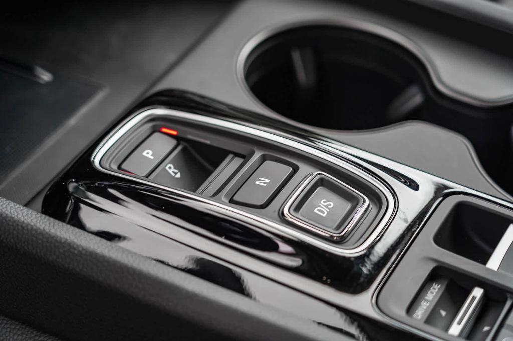 new 2025 Honda Pilot car, priced at $46,430
