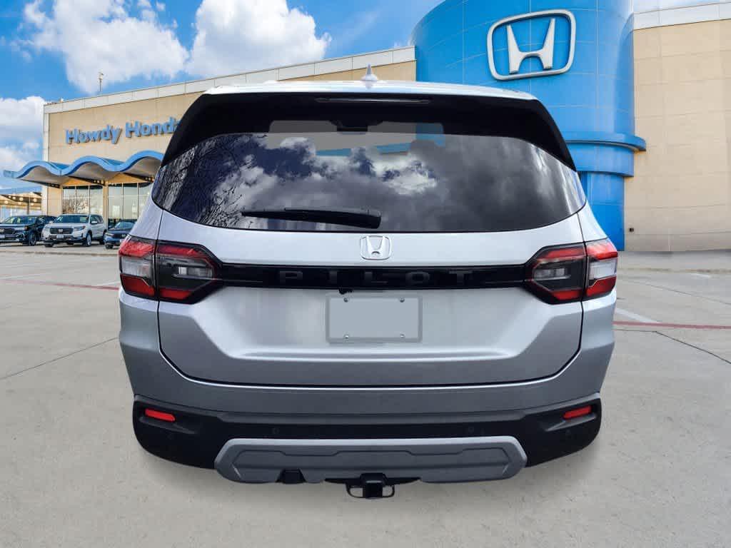 new 2025 Honda Pilot car, priced at $46,430