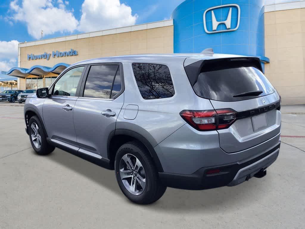 new 2025 Honda Pilot car, priced at $46,430