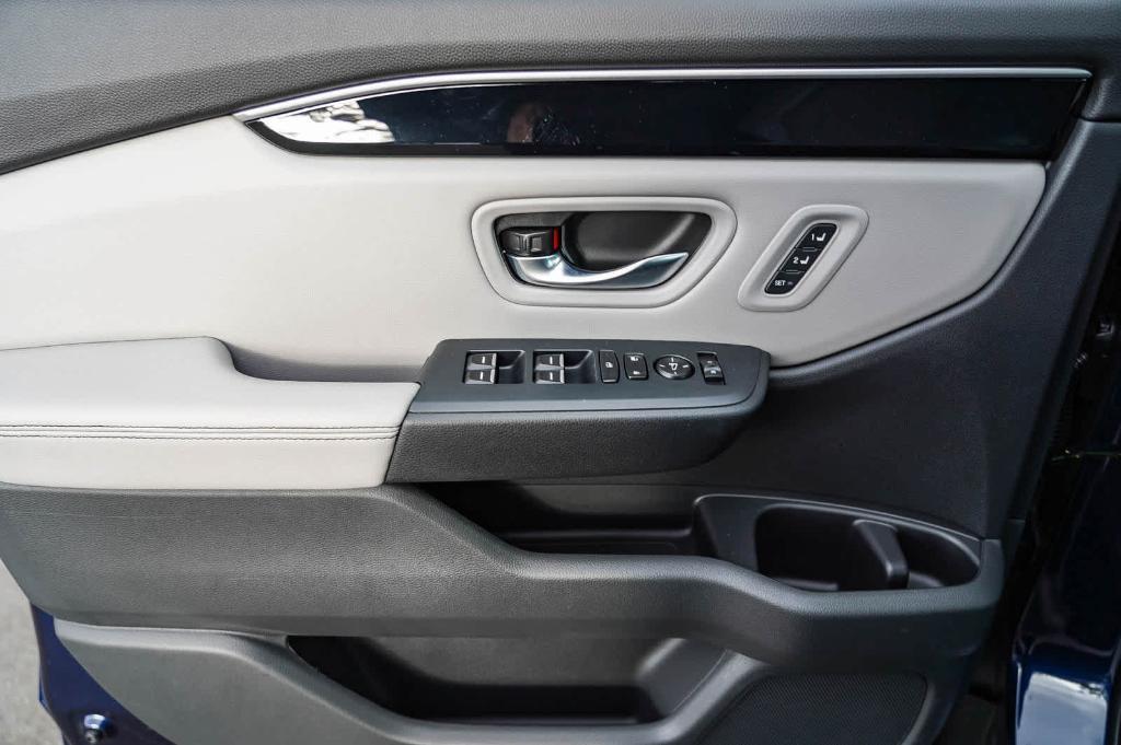 new 2025 Honda Pilot car, priced at $46,430