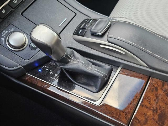 used 2018 Lexus ES 350 car, priced at $19,017