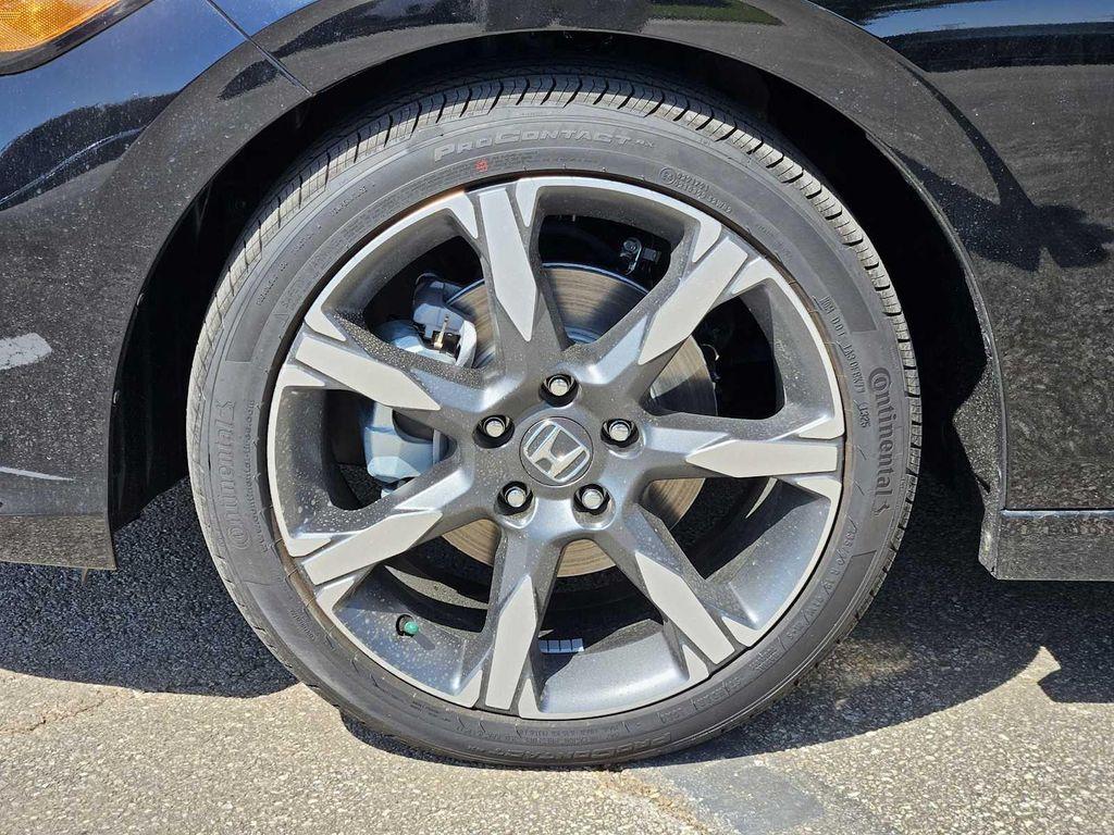new 2026 Honda Civic Hybrid car, priced at $33,490