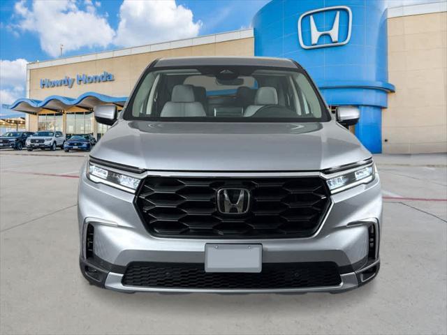 new 2025 Honda Pilot car, priced at $49,250