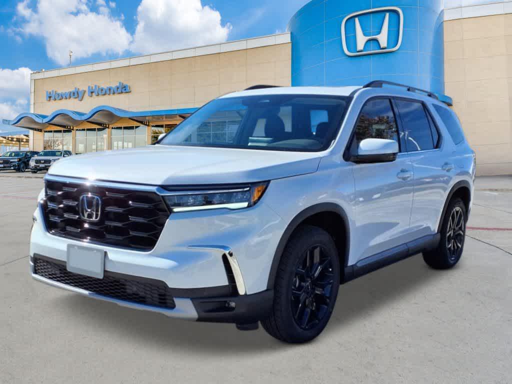 new 2025 Honda Pilot car, priced at $51,350