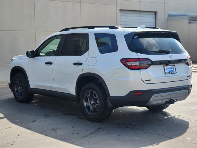 new 2025 Honda Pilot car, priced at $51,305