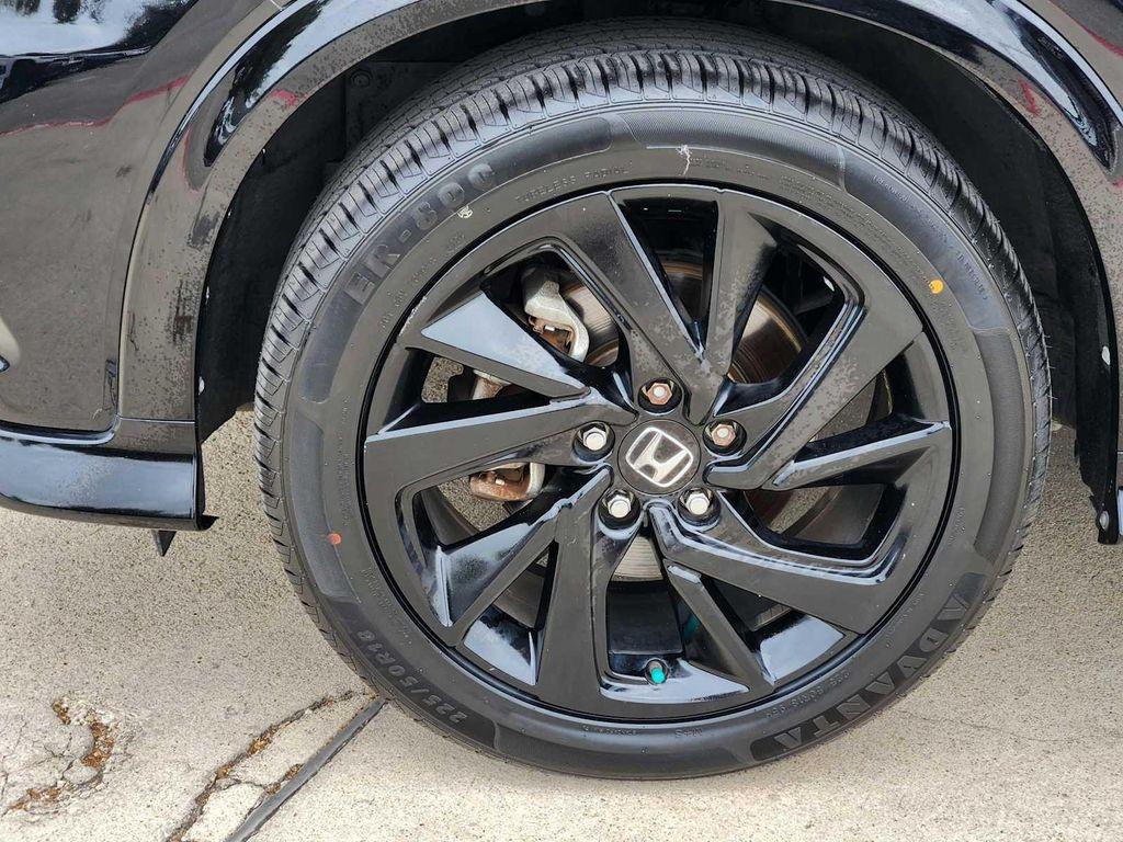 used 2022 Honda HR-V car, priced at $17,517