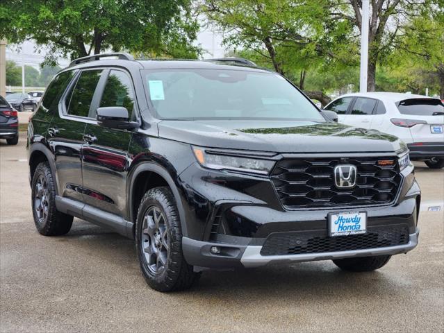new 2025 Honda Pilot car, priced at $50,850