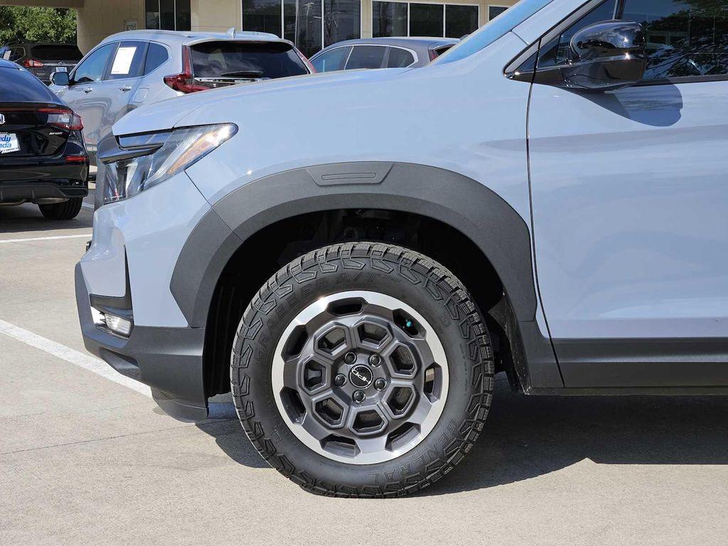 used 2024 Honda Ridgeline car, priced at $32,499