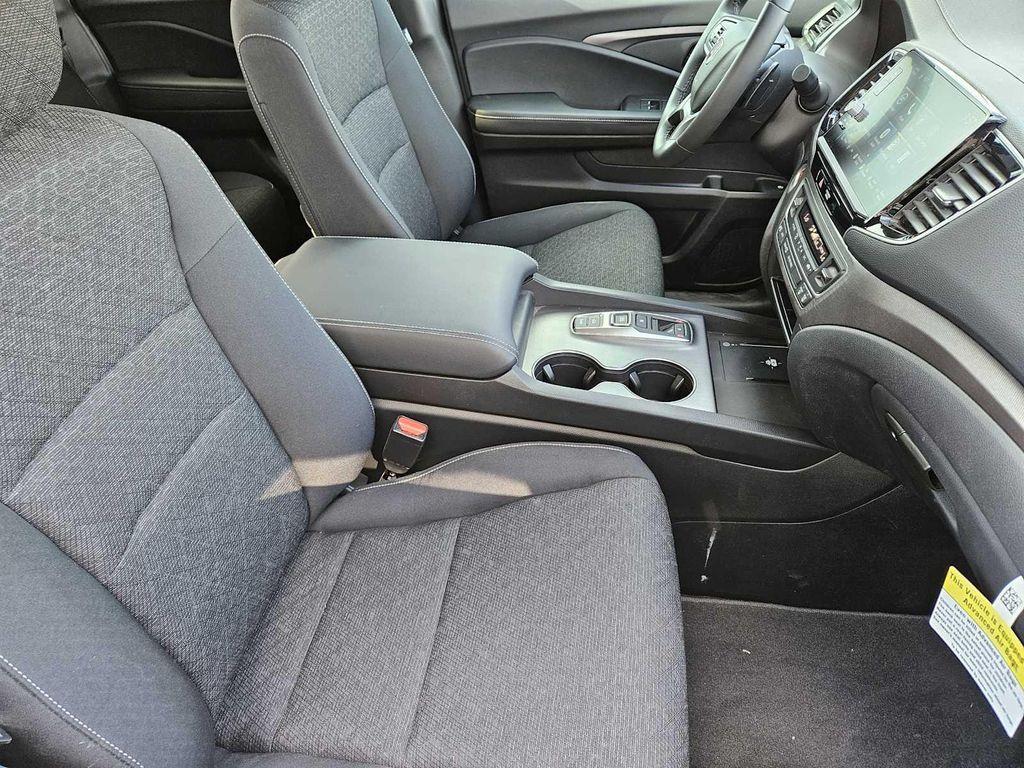 used 2024 Honda Ridgeline car, priced at $32,499
