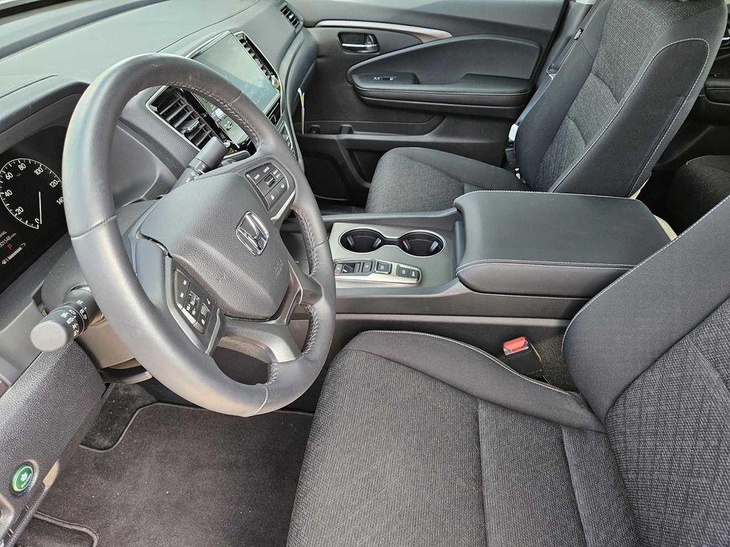 used 2024 Honda Ridgeline car, priced at $32,499