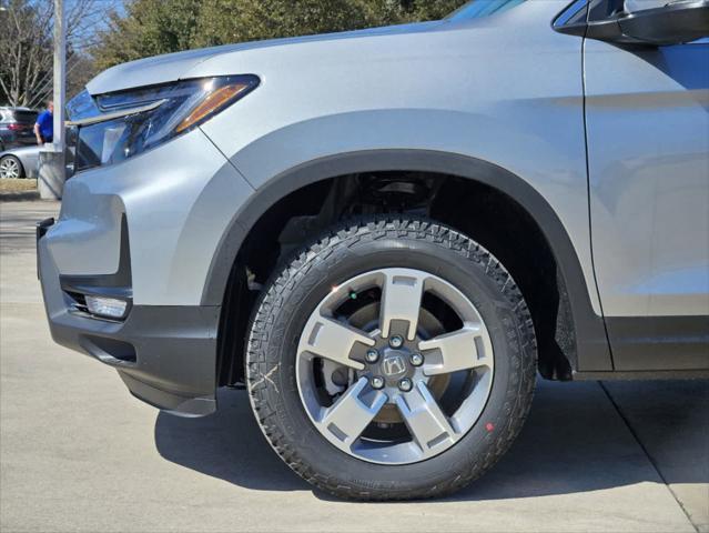 new 2025 Honda Ridgeline car, priced at $44,430