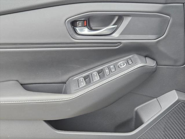 new 2025 Honda Accord Hybrid car, priced at $35,260