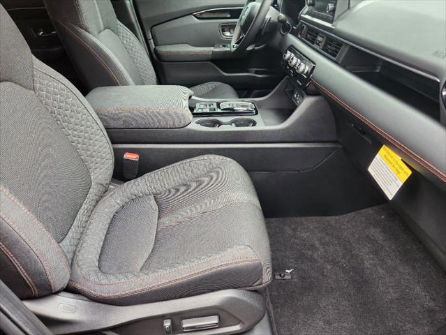 new 2025 Honda Pilot car, priced at $42,105