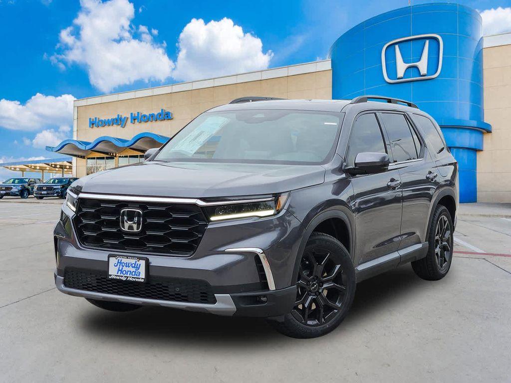 new 2025 Honda Pilot car, priced at $50,850