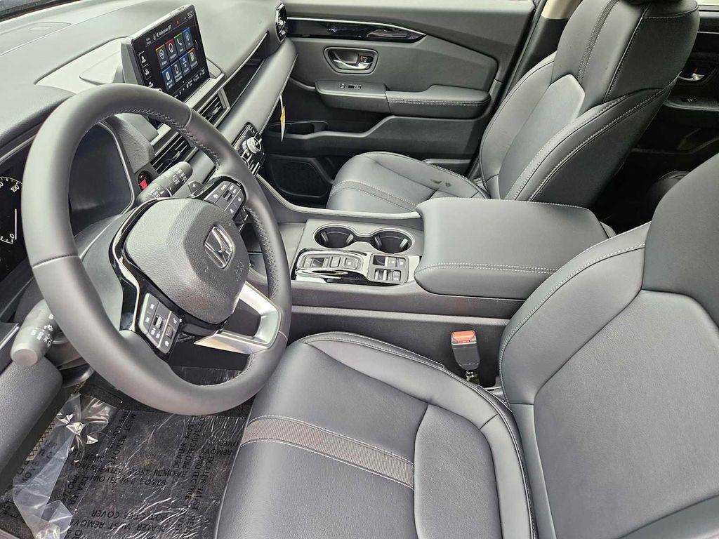 new 2025 Honda Pilot car, priced at $50,850